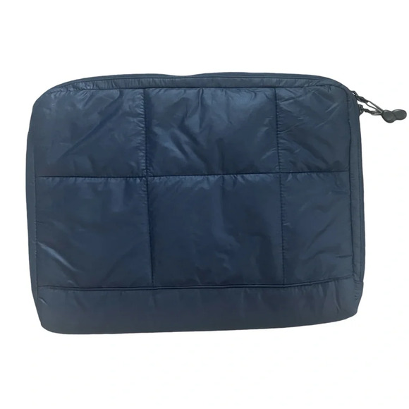 Targus Crave Blue Netbook Slipcase for up to 10.2" Tablets - Picture 2 of 7